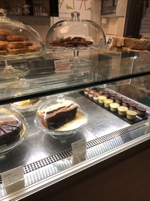 Cakes   at Essenza in Grosseto