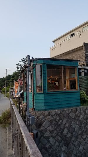 restaurant exterior at AT MARE in Zushi