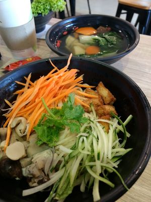 Noodle dish. Before at Greendot - Vivocity in Central Singapore