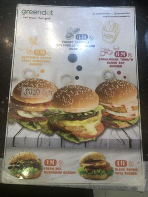 Vegan burgers at Greendot - Vivocity in Central Singapore