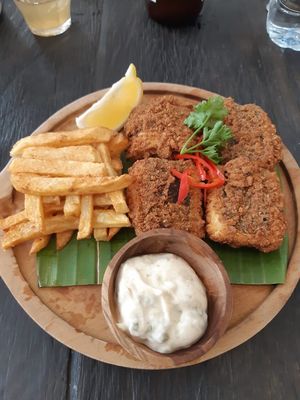 Fish and chips at Cafe Organic in Canggu