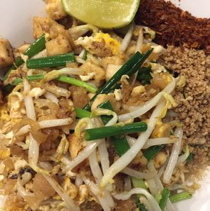 Pad Thai at House of Joy in Bangkok