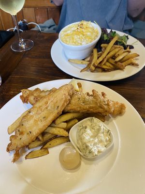 Macaroni cheese and banana blossom fish & chips at Harmonium in Edinburgh