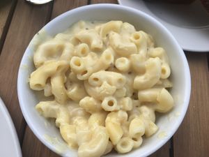 Mac n cheese at Harmonium in Edinburgh