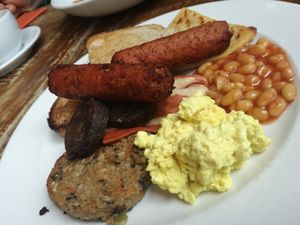 Schmackhafte Frühstück. at Harmonium in Edinburgh