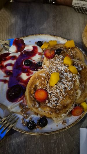 Pancakes dessert at Happy Bean in Prague