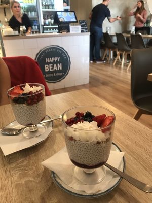 chia puging at Happy Bean in Prague