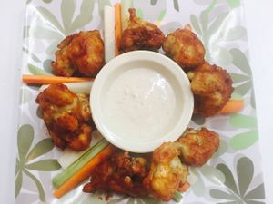 Excelente! Alitas de coliflor!  at Kaban in Mexico City