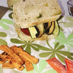 sándwich vegano at Kaban in Mexico City