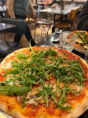 Bosco mushroom vegan pizza with extra rocket and garlic oil at Pizza Express in Rochester