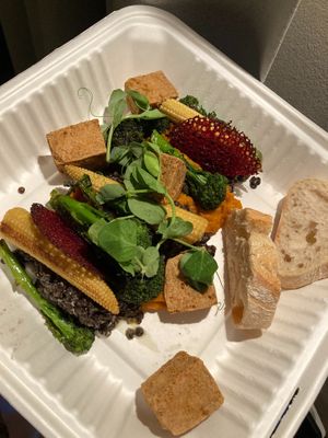 Take away (Tofu-Kokoslinsen-Curry) at Zum Strandläufer in Ahrenshoop