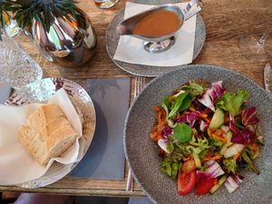 Salat mit Walnüssen und Kimchi at Zum Strandläufer in Ahrenshoop