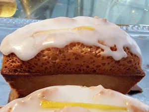 Limon cake 
Glutenfree 
Organics Limon
Almonds
French recipes  at Poc A Pots in Barcelona