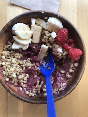 Açaí Bowl at JuiceWell in Houston