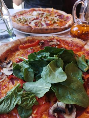 Vegan pizza at Vegan Port Pizza & Restaurant in Gdansk