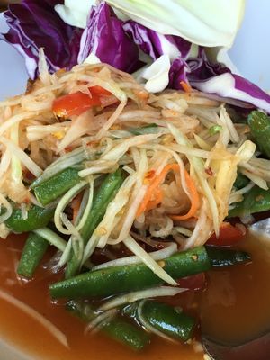 Green papaya salad at Thip Khao in Washington
