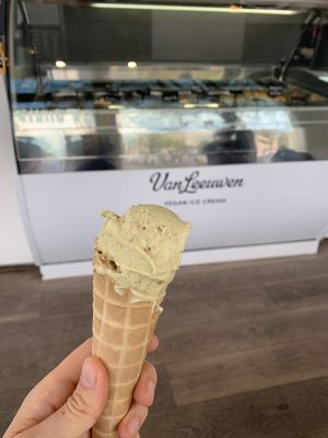 Curcuma-/Turmeric Ice at JuiceBrothers - Haarlemmerplein in Amsterdam