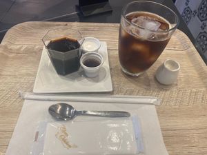 Coffee jelly and coffee with oat milk at Vegetarian Beast in Tokyo