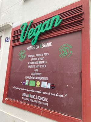  at Naturalia Vegan - Merlin in Paris