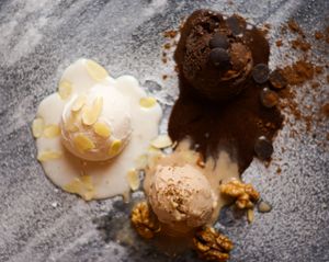 Ice cream :
- Marchpane 
- Chocolate 
- Walnut  at Kafej in Poznan