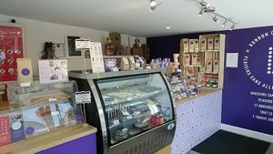 Inside at Bonbon Collections in Saint-bruno-de-montarville