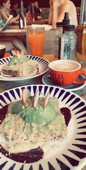 avocado 2.0 toast at Flax & Kale - H&M in Barcelona