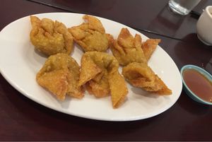 Fried wontons at Vegie Kitchen in Southbank