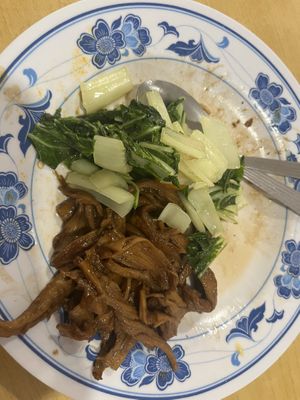 Seitan and kind of pak Choi  at Zhun San Yen Vegetarian in Kuching