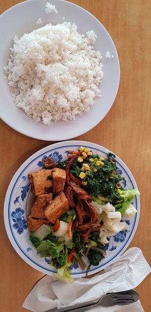 Assortment from buffet - MYR8 only! at Zhun San Yen Vegetarian in Kuching