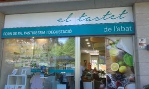 Entrance at El Tastet De L'abat in Manresa