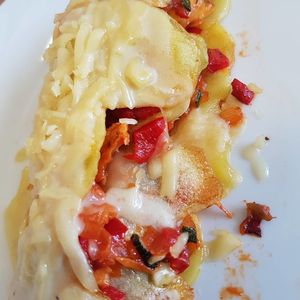 Lasaña vegana, Heura, verduras,sin gluten. at El Tastet De L'abat in Manresa