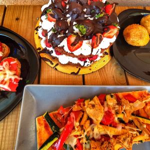 Comida vegana al medio día.
Por favor confirmar antes, teléfono 930171513 at El Tastet De L'abat in Manresa