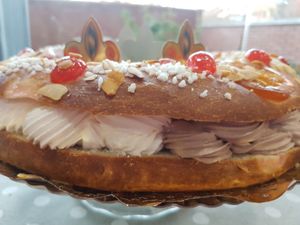 Tortell de reis veganos ?
Sin huevos, sin leche, sin maltrato animal, sin aditivos, sin conservantes. at El Tastet De L'abat in Manresa