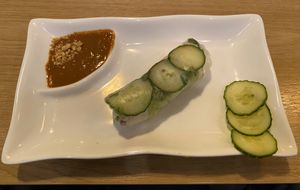 Summer roll & peanut sauce at Suvi in Tromsoe