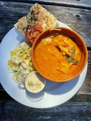 Saffron soup w aioli and foccacia at Cafe Nyfiket in Raettvik