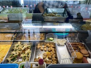 Veg at Healthy Vegetarian 健康素食 in Central Singapore