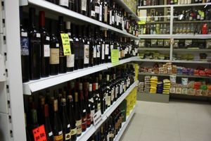 inside at Casa Chinesa in Porto