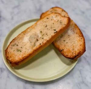 WHO ELSE LIKES GARLIC BREAD at Cocobeet in Wellesley