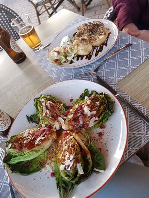 Main, lettuce hearts, coconut, pomegranate (a bit overflavoured with curry and sirup) at Noname Restaurant in Mallorca