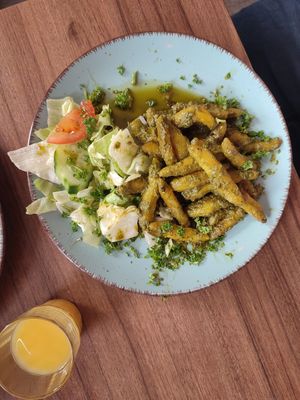 Vegane schupfnudeln mit Pesto at Zoom Cafe in Chemnitz
