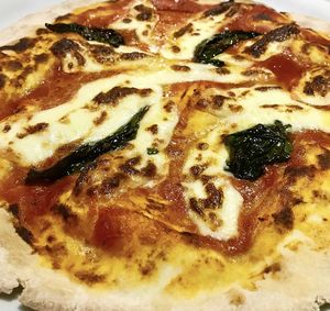 Pizza at Iaia Cristina in Barcelona