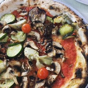 Vegan pizza  at Iaia Cristina in Barcelona