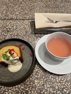 Vegan Lavender lemon cake & cinnamon fruits tea at Cosme Kitchen Adaptation - Omotesando Hills in Tokyo