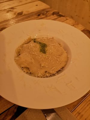 Mushroom ravioli at Masa Madre in Madrid