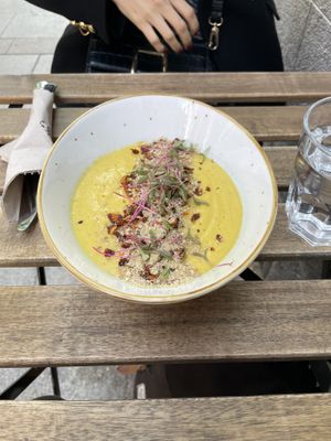 "Sopa del día” at Bunny's Deli in Madrid