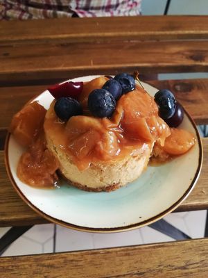 cheesecake with peach at Bunny's Deli in Madrid