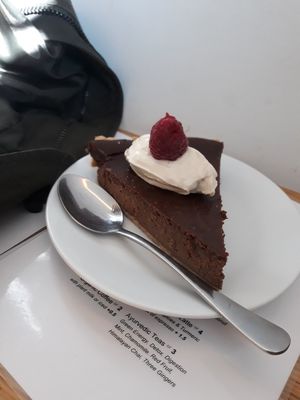 Tasty piece of cake at Bunny's Deli in Madrid