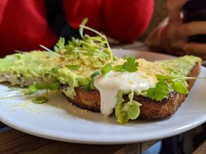 אבוקדו at Bunny's Deli in Madrid