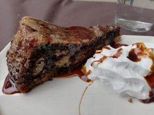 BIZCOCHO MÁRMOL DE ESPELTA, VAINILLA
Y CHOCOLATE at V de Vegetta in Mostoles