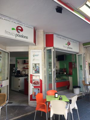 Ice cream at Fresca Passione Heladeria in Marbella